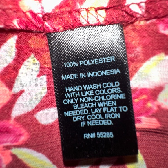 Express Women’s Maroon/Red Floral Cropped Flowy Tank Top Size Medium Bohemian - Picture 4 of 7